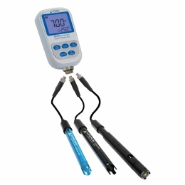 APERA Instruments SX736 - miernik przenośny pH, przewodności (EC), TDS, zasolenia, rezystywności i tlenu rozpuszczonego (DO)